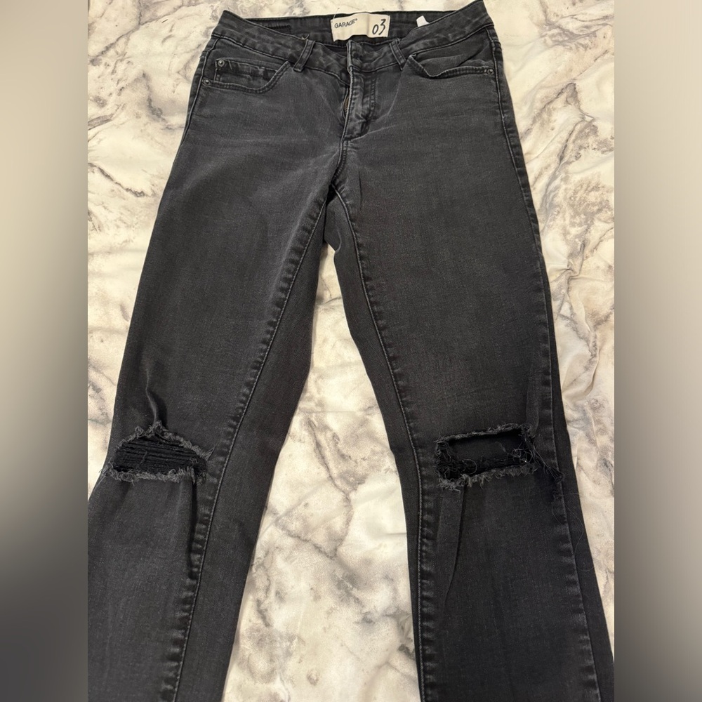 Size 3 Garage Distressed Denim Jeans